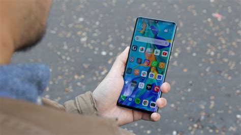 Huawei P30 Pro Wins Best Smartphone 2019 Award At Mwc Shanghai