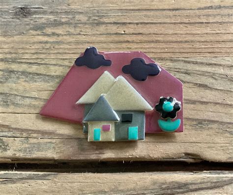Adorable Vintage Lucinda House Pin Large House Pin Etsy
