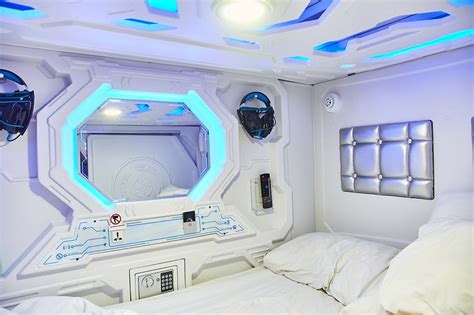 14 Futuristic Bedroom Ideas That Are Out Of This World Homenish