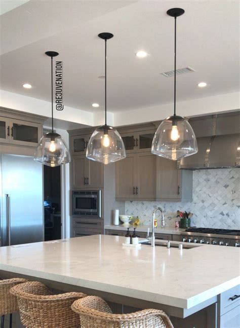 Brilliant How Long Should Pendant Lights Be Over An Island Florence Kitchen