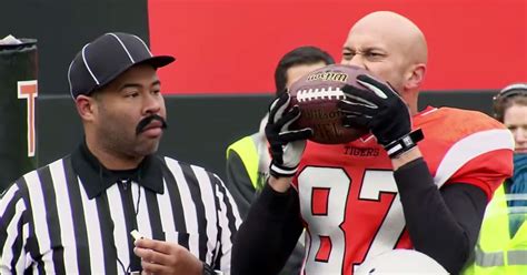 We see meegan and andre's first. Watch Key & Peele's Extended McCringleberry Sketch of ...