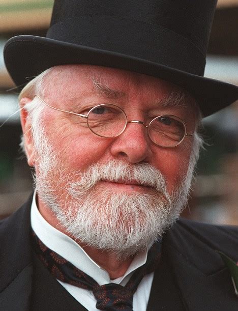 David attenborough was born in isleworth, middlesex, in 1926. Richard Attenborough | Know Your Meme