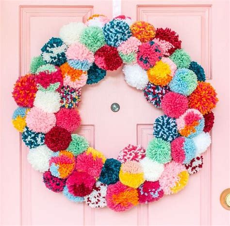 Diy Yarn Pom Pom Wreath Craft Projects For Every Fan