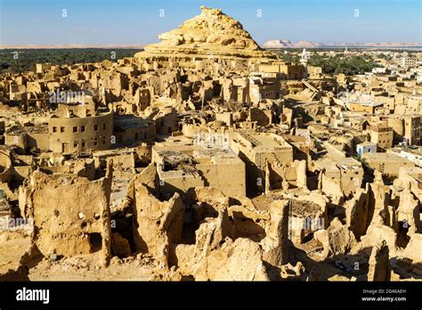 The Old Oasis Town Of Siwa In The Sahara Of Egypt Stock Photo Alamy