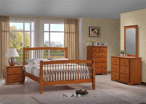 Solid Wood Classic Windsor Bedroom Set | Solid wood bedroom furniture, Solid wood bed, Bedroom set