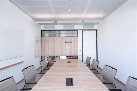 Unicredit bank austria ag fil. Unicredit Bank Austria by Sedus Stoll | Manufacturer ...