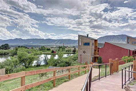 28 Methadone Clinics in Colorado (Low Cost & Fast)