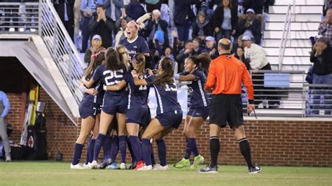 Ncaa Womens Soccer Tournament No 2 Unc Moves On To Third Round After