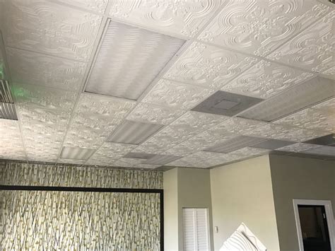 Drop down ceilings come in a wide variety of popular styles and performance features and acoustic drop ceiling tiles from armstrong ceilings can reduce noise by up to 70%. Discount Drop Ceiling Tiles | Tile Design Ideas