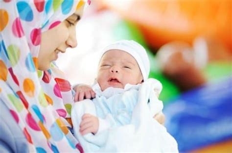 Kumpulan nama bayi perempuan islam rangkaian dalam al quran. Nama Bayi Perempuan Islam: 200+ Nama Dengan Makna Yang ...
