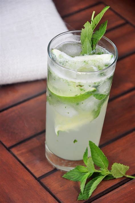 A Classic Mojito Recipe With Just A Bit Of Mint Lime And Rum You Can