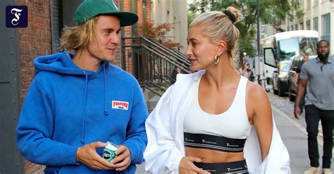 Bieber was signed to rbmg records in 2008. Justin Bieber schreibt seiner Frau auf Instagram ein Gedicht