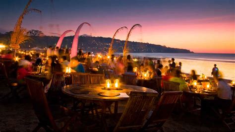 Uluwatu And Jimbaran Sunset Dinner Tour Bali Oka Driver