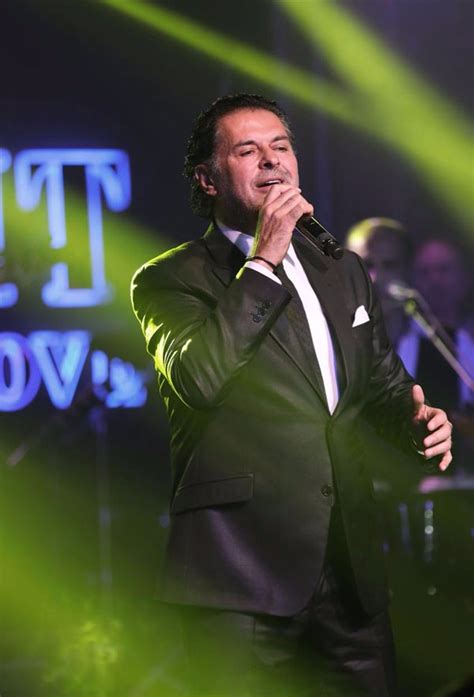 مقدار ادرار بستگی به زمان بارداری و سطح hcg دارد. راغب علامة يتألق في حفل غنائي كبير وسط حشد هائل من جمهوره ...