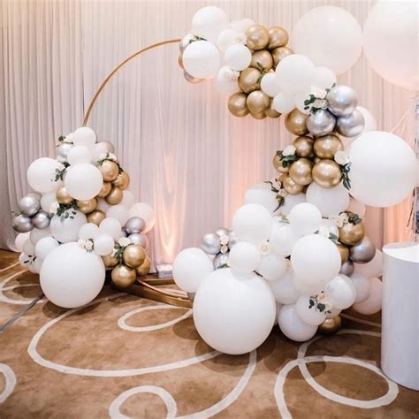 Top 20 Creative Balloons Wedding Decor Ideas | Roses & Rings
