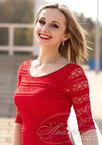 Exotic Ukrainian Woman Picture Lesya From Cherkasy 34 Yo Hair Color