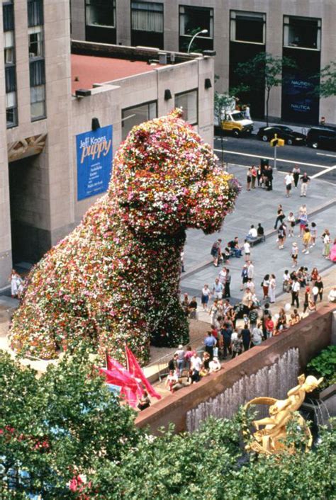 Jeff Koons Puppy Big Other