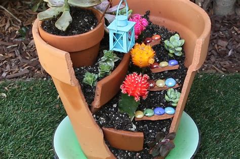 Christmas cacti bloom just in time for the holidays (hence their name), and they're pretty stunning too. Give Your Broken Pots A Magical Boost By Turning Them Into ...