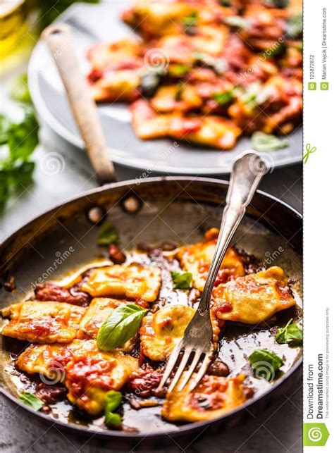 The cheesecake factory, taco bell, baby blues bbq, pf chang's Italian Or Mediterranean Food Pasta Ravioli Of Tomato ...