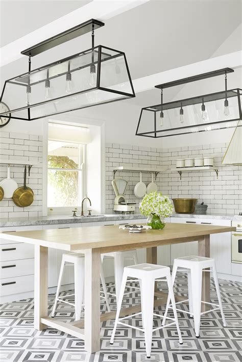 15 Easy Tricks To Optimize The Small Kitchen Decor Talkdecor