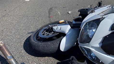 Motorcyclist Killed In Highway 99 Crash With Big Rig Idd Modesto Bee