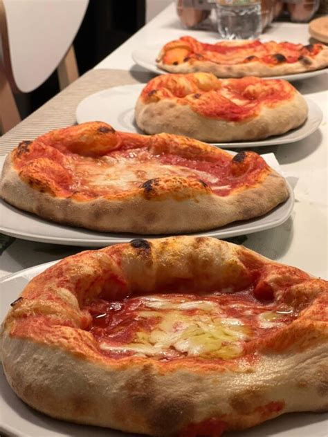 Pizza Napoletana Fatta In Casa Romana Bacarelli