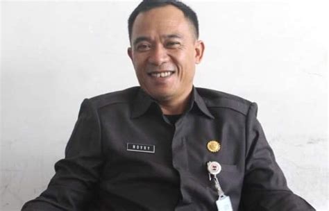 Anggota DPRD Mitra Lakukan Pemeriksaan Kesehatan Di RS Kandow Manado