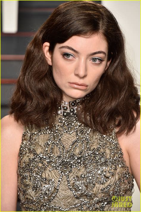 Lorde Meets Up With Taylor Swift At Oscars Vanity Fair Party Photo Oscars