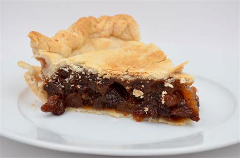 Moms Easy Raisin Pie Recipe Raisin Pie Raisin Recipes Recipes