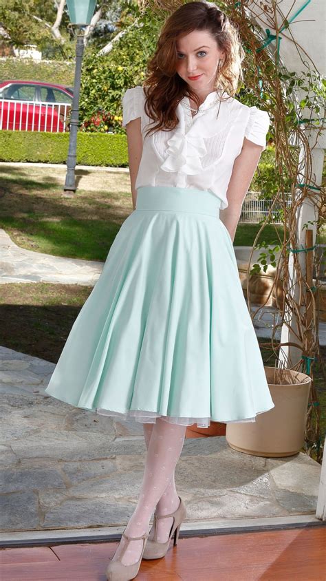 Retro Swing Skirt With Petticoat White Sleeved Blouse Girly Dresses Fashion Vintage Dresses