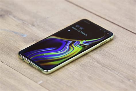 Best Small Phones 2020 Which Small Smartphone Is The One To Pick