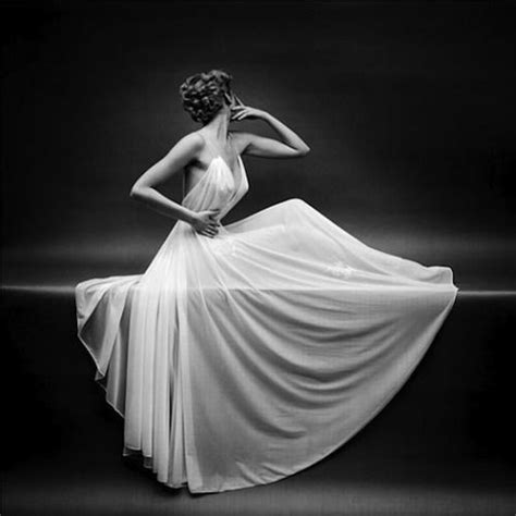 Early Black And White Studio Outtake 16 C1950 Mark Shaw Fekete Fehér