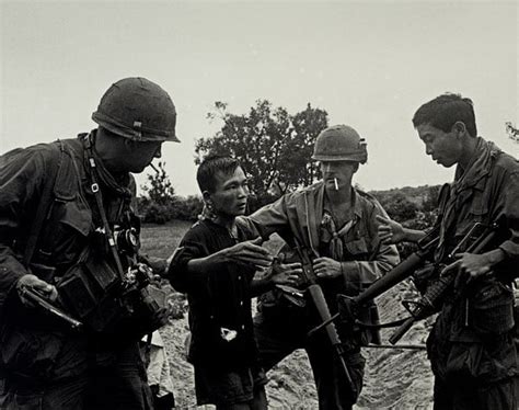 The Soldiers Who Photographed The Vietnam War