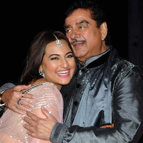 Sonakshi Sinha Doesnt Want To Know Everything About Her Father Shatrughan Sinha