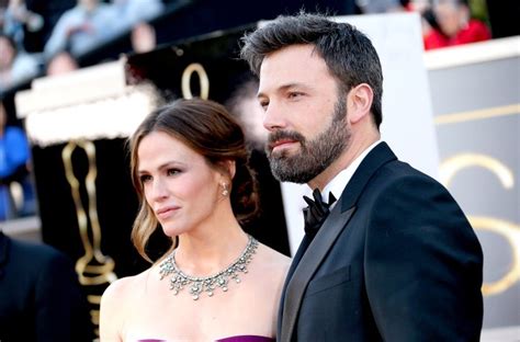 Jennifer Garner Files To Finalize Ben Affleck Divorce