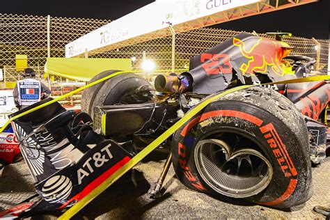 Bahrain Gp 2020 Alex Albons Car After Crashing In Fp2 Rformula1