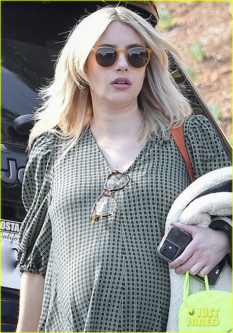 pregnant emma roberts spends the afternoon running errands in l a photo 4508277 emma roberts