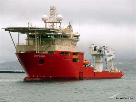 Deep Orient Offshore Support Vessel Detalles Del Buque Y Posición