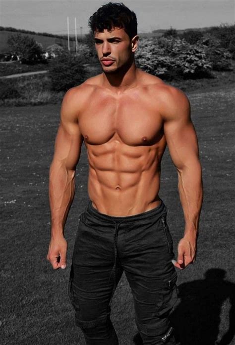 Muscles Bulking Season Shredded Body Muscle Body Strong Body Muscular Men Shirtless Men