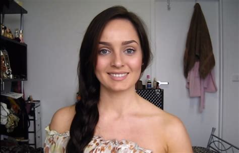 7 Australian Beauty Vloggers On Youtube Who Will Transform Your Makeup Routine From Lauren