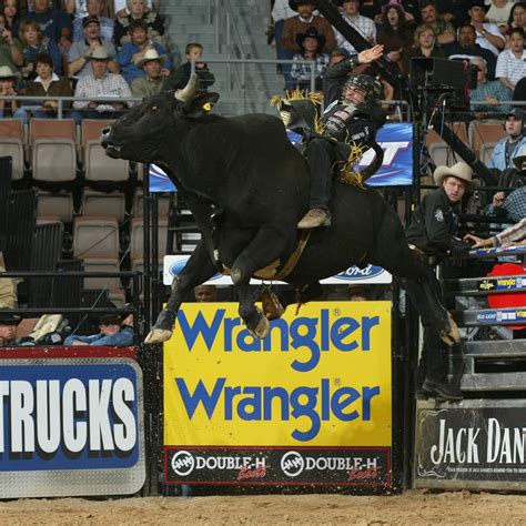 Pin By Shawn Wiese On Professional Bull Riding Pbr Bull Riding Bull Riding Professional Bull