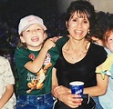 Debra McCurdy Wiki: Jennette McCurdy's Mom Bio, Age, Husband, Net worth ...