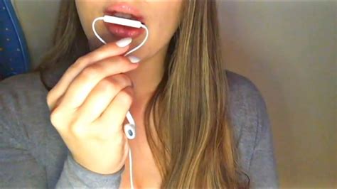 ~asmr~ Mic Nibbling Mouth Sounds Gum Chewing Youtube