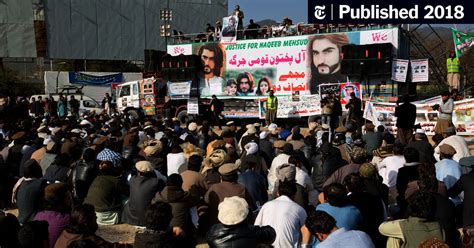 In Pakistan Long Suffering Pashtuns Find Their Voice The New York Times