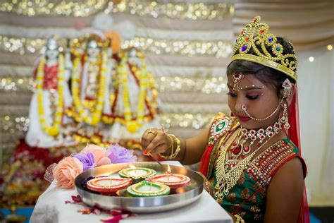 here-s-how-diwali-or-deepavali-is-celebrated-around-the-world,-news