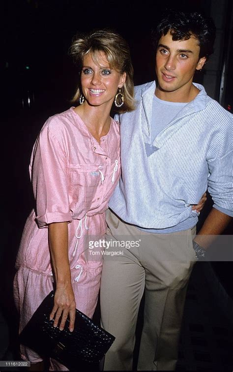 Olivia Newton John First Husband