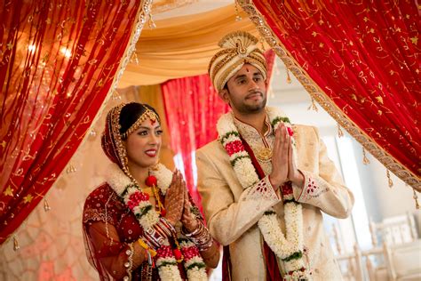 Indian Wedding Photo Gallery Capturing The Essence Of Indian Weddings Style Trends In 2023