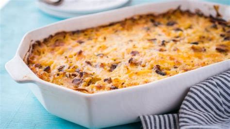 Enjoy the health benefits of this quick vegetarian recipe that can be roasted in the oven on one tray. Bacon Hash Brown Casserole Recipe - Food.com | Recipe ...