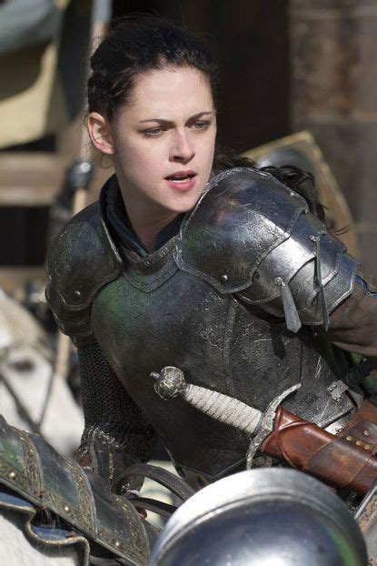Kristen Stewart Confirmed For Snow White And The Huntsman Sequel Marie Claire Uk