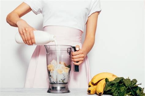 How To Make A Smoothie Thats Actually Good For You Vitacost Blog